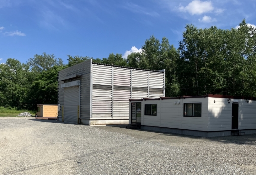 株式会社カナモト占冠機械センター外観